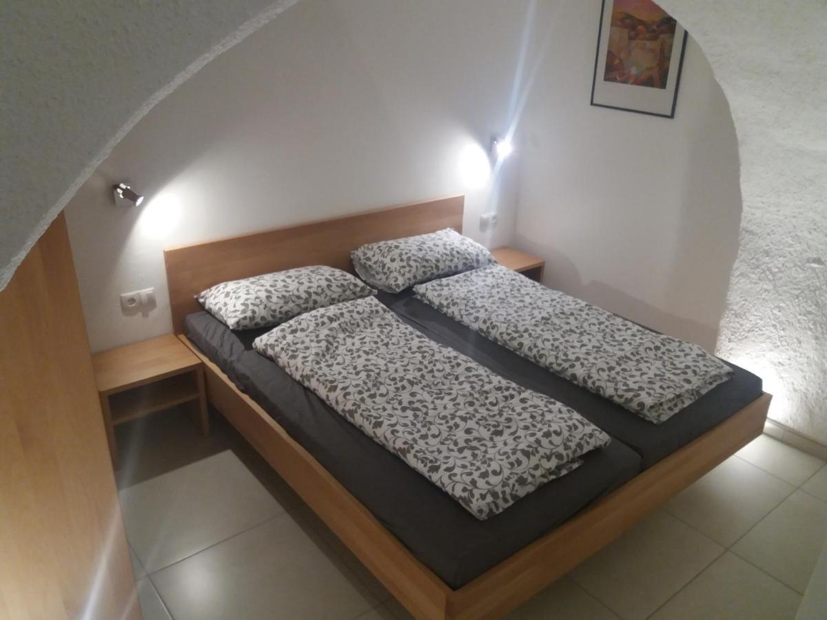 Haus Moeltner - Apartment 1927 كالدورا المظهر الخارجي الصورة